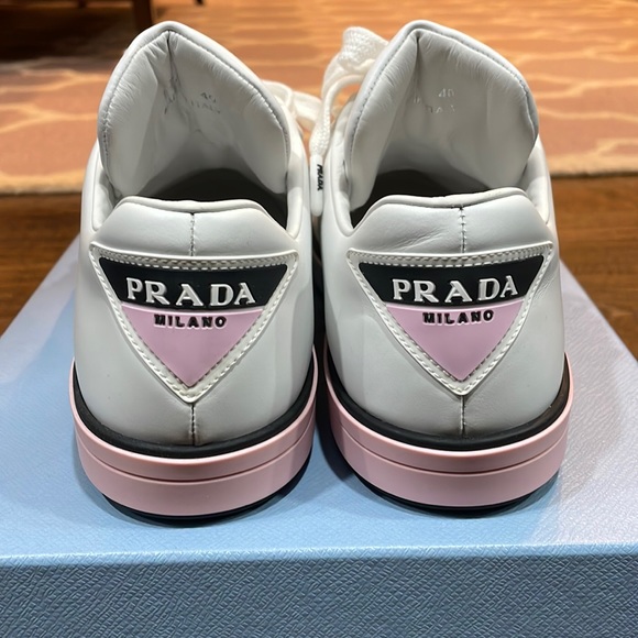 NIB: Prada Low top Leather Sneakers Size 40 - Picture 5 of 11